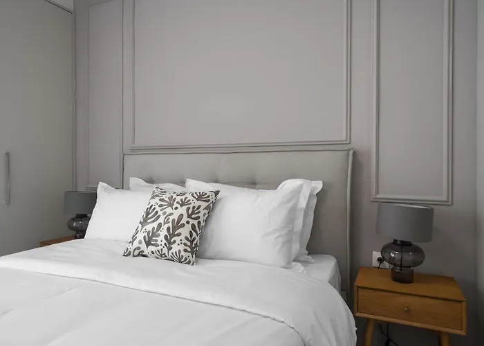 Апартаменты Damon's - 2 Bedrooms