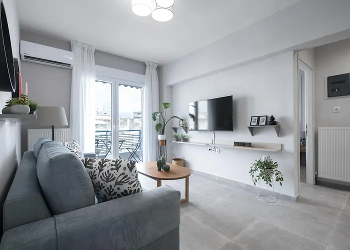 Damon's - 2 Bedrooms