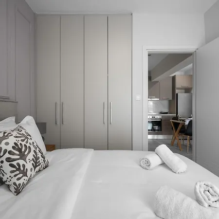 Damon's - 2 Bedrooms Apartmán *