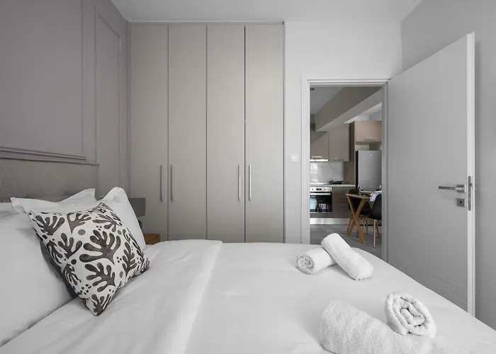 Damon's - 2 Bedrooms Appartamento *